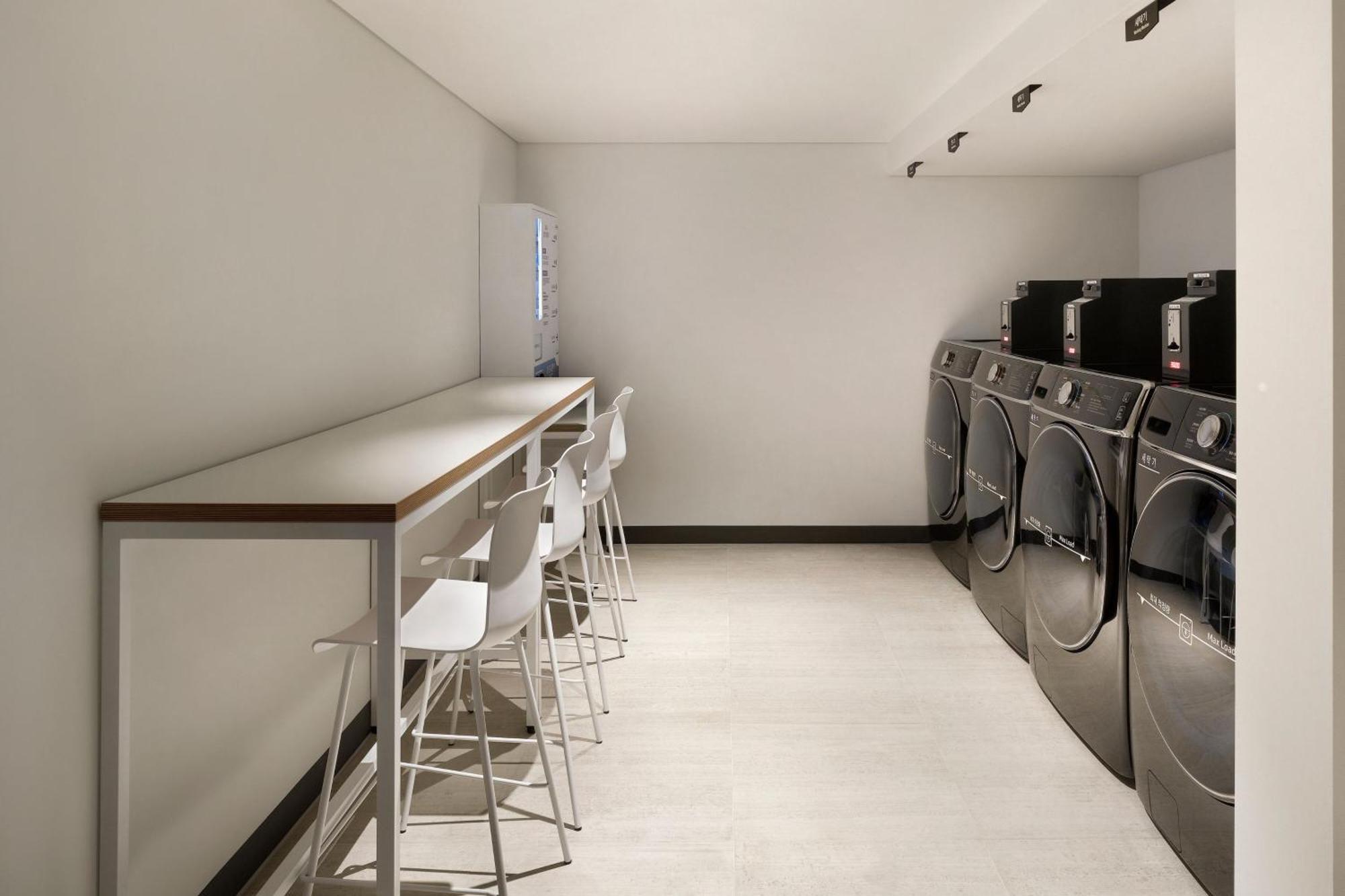 Four Points By Sheraton Suwon Eksteriør bilde